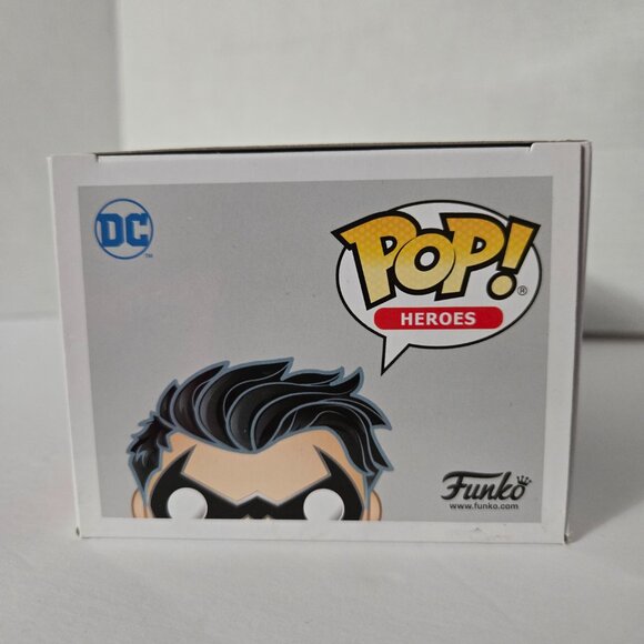 Funko Pop! - DC Super Heroes - Red Wing Robin #274 (Hot Topic Exclusive) - Picture 5 of 6